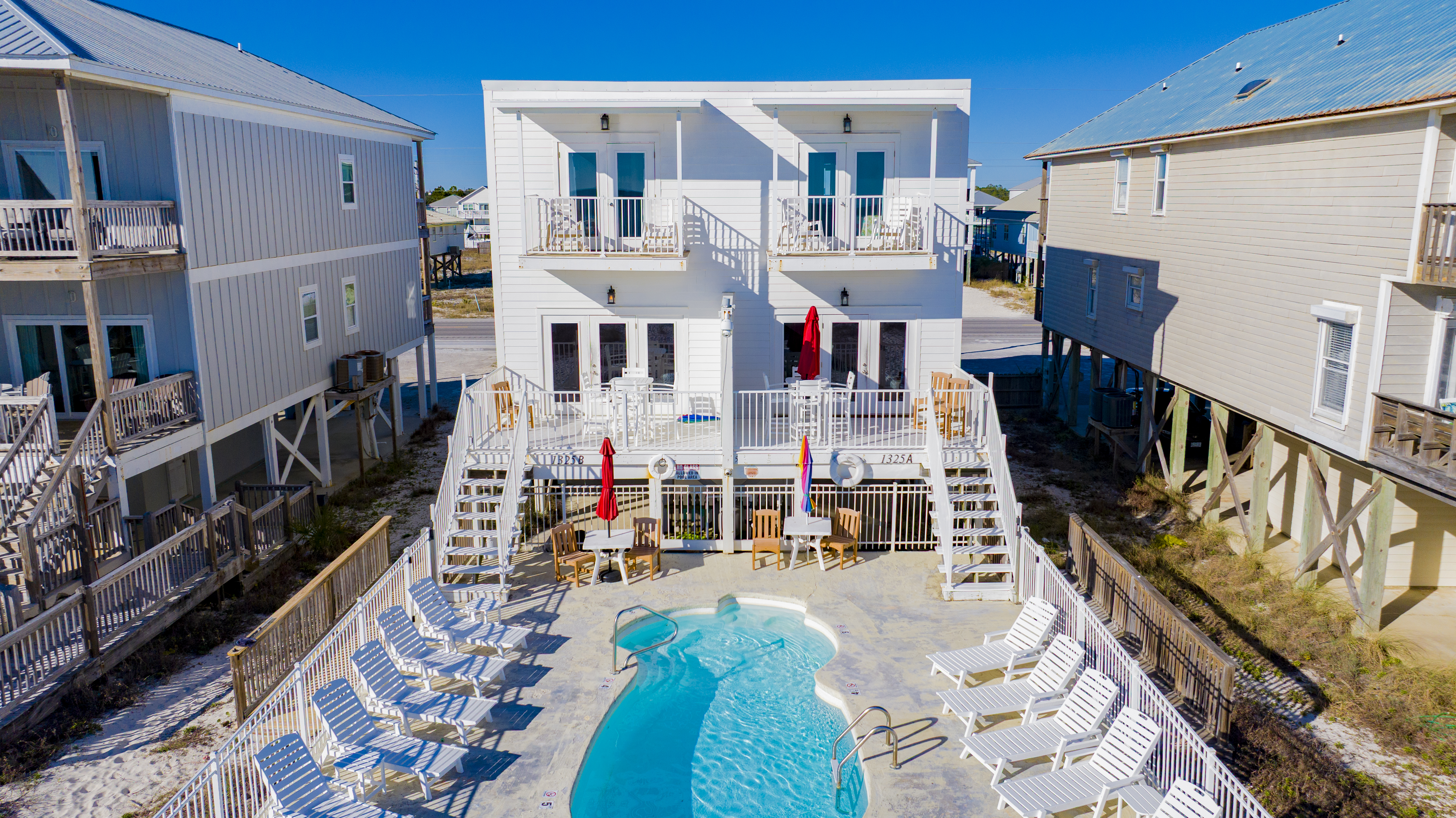 Dolphin View Duplex - GulfShores *Beachside *Pool photo 5