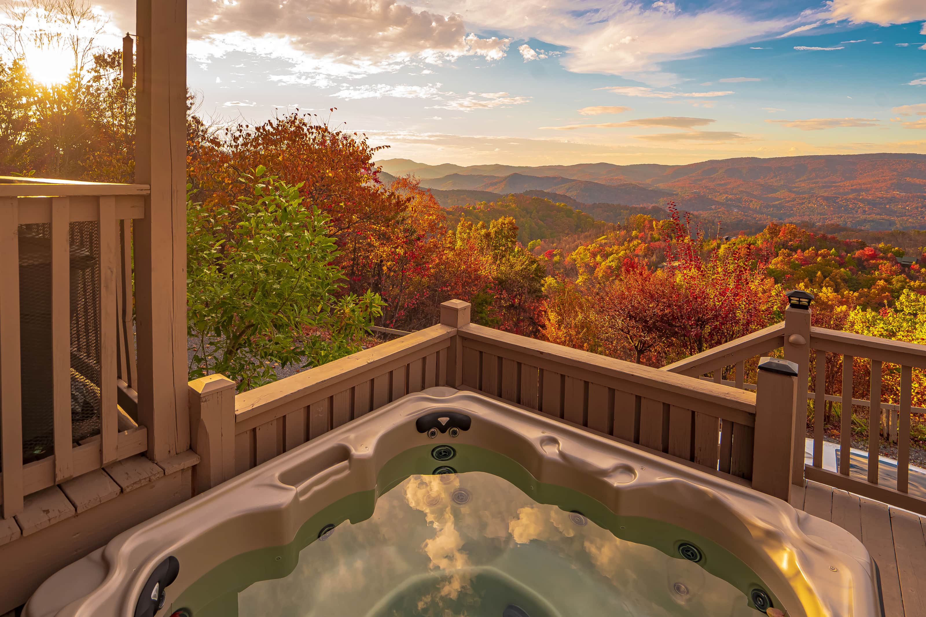 TANASI LODGE - Weddings-Retreats-Family Getaways- Gatlinburg photo 4